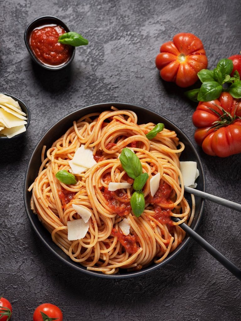 Pasta
Med Tomatsaus Oppskrift: Klassisk Middagsfavoritt – Enkel og Smakfull pasta med tomatsaus oppskrift, enkel pasta med tomatsaus, smakfull pasta med tomatsaus, hjemmelaget pasta med tomatsaus, pasta med kremet tomatsaus, sunn pasta med tomatsaus, pasta med tomatsaus og basilikum, oppskrift på pasta med tomatsaus og hvitløk, pasta med tomatsaus og ost, pasta med tomatsaus og grønnsaker, rask pasta med tomatsaus, pasta med tomatsaus til middag, pasta med tomatsaus og parmesan, pasta med tomatsaus og krydderurter, oppskrift på pasta med tomatsaus og chili, pasta med tomatsaus og spinat, pasta med tomatsaus til hele familien, enkel oppskrift på pasta med tomatsaus, pasta med tomatsaus og pisket ricotta, pasta med tomatsaus og ferske tomater, pasta med tomatsaus og oliven, pasta med tomatsaus og hvitvin, oppskrift på pasta med tomatsaus og løk, pasta med tomatsaus og rød pepper, kremet pasta med tomatsaus og basilikum, pasta med tomatsaus til lunsj, pasta med hjemmelaget tomatsaus, oppskrift på pasta med fyldig tomatsaus, pasta med tomatsaus og pisket ost, pasta med tomatsaus og aubergine, pasta med tomatsaus til hverdagsmiddag, pasta med tomatsaus og hvitløkssmør, pasta med tomatsaus og grillet grønnsaker, oppskrift på enkel pasta med tomatsaus, pasta med tomatsaus og frisk persille, pasta med tomatsaus og sprø parmesan, pasta med tomatsaus og pisket fløte, pasta med tomatsaus og pølse, enkel pasta med tomatsaus og ost, pasta med tomatsaus til raske middager, pasta med tomatsaus og timian, oppskrift på pasta med tomatsaus og sopp, pasta med tomatsaus og ristede pinjekjerner, pasta med tomatsaus og sprø brødsmuler, pasta med tomatsaus og ristede grønnsaker, kremet pasta med tomatsaus og spinat, pasta med tomatsaus og soltørkede tomater, oppskrift på pasta med tomatsaus til hverdags, pasta med tomatsaus og smak av chili, pasta med tomatsaus og basilikumsmør, pasta med tomatsaus og squash, pasta med tomatsaus og frisk tomat, enkel pasta med tomatsaus til lunsj, pasta med tomatsaus og rødvin, pasta med tomatsaus og hint av sitron, oppskrift på pasta med kremet tomatsaus, pasta med tomatsaus og pisket krem, pasta med tomatsaus og grillet kylling, pasta med tomatsaus til hele familien, pasta med tomatsaus og saftig kjøtt, pasta med tomatsaus og rosmarin, oppskrift på pasta med tomatsaus og bønner, pasta med tomatsaus og ostesaus, pasta med tomatsaus og grillet paprika, pasta med tomatsaus og hvitløk og olivenolje, pasta med tomatsaus til enkle middager, pasta med tomatsaus og soltørkede tomater og oliven, oppskrift på pasta med tomatsaus og krydder, pasta med tomatsaus og brokkoli, pasta med tomatsaus og hint av basilikum, kremet pasta med tomatsaus til middag, pasta med tomatsaus og lett ost, pasta med tomatsaus og grillet sopp, oppskrift på enkel pasta med fyldig tomatsaus, pasta med tomatsaus og grønn salat, pasta med tomatsaus og ristede nøtter, pasta med tomatsaus og enkel topping, pasta med tomatsaus og smak av urter, pasta med tomatsaus og hvitløksolje, oppskrift på pasta med tomatsaus og pesto, pasta med tomatsaus og ristede tomater, pasta med tomatsaus og grillet asparges, pasta med tomatsaus og hint av sitrus, enkel pasta med tomatsaus til hele familien, pasta med tomatsaus og stekte grønnsaker, pasta med tomatsaus og urtedressing, oppskrift på pasta med tomatsaus til hverdagsmåltid, pasta med tomatsaus og pisket fetaost, pasta med tomatsaus og friske urter, pasta med tomatsaus og mozzarella, kremet pasta med tomatsaus og timian