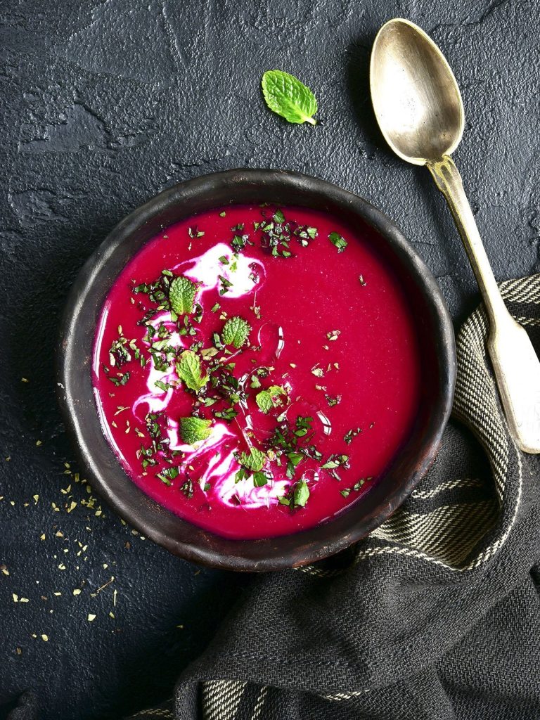 vegansk rødbetsuppe oppskrift, enkel vegansk rødbetsuppe, smakfull rødbetsuppe til lunsj, vegansk rødbetsuppe med kokosmelk, hjemmelaget vegansk rødbetsuppe, rødbetsuppe med ingefær og hvitløk, oppskrift på rødbetsuppe uten kjøtt, næringsrik vegansk rødbetsuppe, rødbetsuppe med friske urter, kremet vegansk rødbetsuppe, vegansk rødbetsuppe med linser, rødbetsuppe til middag, rødbetsuppe med smak av sitron, vegansk rødbetsuppe med gulrøtter, rødbetsuppe med hint av chili, enkel oppskrift på vegansk rødbetsuppe, rødbetsuppe med pisket kokosfløte, sunn vegansk rødbetsuppe, rødbetsuppe med løk og urter, rødbetsuppe med persille, oppskrift på rødbetsuppe til hverdags, vegansk rødbetsuppe med koriander, rødbetsuppe med grønnsaksbuljong, rødbetsuppe med enkel tilberedning, rødbetsuppe med balsamico, oppskrift på kremet vegansk rødbetsuppe, rødbetsuppe med smaksrik topping, rødbetsuppe med sitronskall, vegansk rødbetsuppe med eple, rødbetsuppe med ristet brød, oppskrift på vegansk rødbetsuppe til lunsj, rødbetsuppe med hint av hvitløk, rødbetsuppe til helgemiddag, vegansk rødbetsuppe med friske grønnsaker, rødbetsuppe med hint av spisskummen, enkel og rask rødbetsuppe, rødbetsuppe med kokos og ingefær, oppskrift på fyldig vegansk rødbetsuppe, rødbetsuppe med pisket plantefløte, vegansk rødbetsuppe med sitronsaft, rødbetsuppe med dill og krydder, rødbetsuppe til helgekos, vegansk rødbetsuppe med hint av krydder, rødbetsuppe med smak av fennikel, kremet rødbetsuppe med grønnsaker, oppskrift på rødbetsuppe til vegansk middag, rødbetsuppe med frisk topping, rødbetsuppe med krydder og kokos, vegansk rødbetsuppe med hint av lime, rødbetsuppe med løk og hvitløk, oppskrift på rødbetsuppe med smørfri konsistens, vegansk rødbetsuppe til familiemiddag, rødbetsuppe med smak av dill, rødbetsuppe med hint av muskat, enkel vegansk rødbetsuppe med balsamico, rødbetsuppe til høytider, oppskrift på rødbetsuppe med enkel tilberedning, rødbetsuppe med lette krydder, vegansk rødbetsuppe med smak av sommer, rødbetsuppe med myk konsistens, oppskrift på rødbetsuppe med saftig smak, rødbetsuppe med frisk koriander, vegansk rødbetsuppe med røkt paprika, rødbetsuppe med smak av ingefær, oppskrift på enkel vegansk rødbetsuppe, rødbetsuppe med kremet finish, rødbetsuppe med krydret smak, vegansk rødbetsuppe til spesielle anledninger, rødbetsuppe med basilikum, oppskrift på rødbetsuppe med lett smak, vegansk rødbetsuppe med pisket topping, rødbetsuppe med røkt smak, vegansk rødbetsuppe med lett saus, rødbetsuppe med smak av grønnsaker, oppskrift på rødbetsuppe til sunn middag, rødbetsuppe med fyldig plantebasert smak, vegansk rødbetsuppe med syrlig smak, rødbetsuppe med løk og gulrøtter, rødbetsuppe til middag med familien, oppskrift på kremaktig vegansk rødbetsuppe, rødbetsuppe med persille og dill, vegansk rødbetsuppe med mynte, rødbetsuppe til lett lunsj, oppskrift på rødbetsuppe med kokosmelk og krydder, vegansk rødbetsuppe med saftig eple, rødbetsuppe med hint av sitron og urter, enkel vegansk rødbetsuppe til middag, rødbetsuppe med gulrot og rødbeter, oppskrift på vegansk rødbetsuppe med krydder, rødbetsuppe med hint av løk og ingefær.