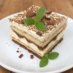 Lett og luftig tiramisu oppskrift, Sunnere tiramisu med mindre sukker, Enkel dessert med sunnere ingredienser, Tiramisu uten sukker og fløte, Sunn tiramisu for hele familien, Klassisk tiramisu med sunn vri, Lavkalori tiramisu oppskrift steg for steg, Hvordan lage lett og luftig tiramisu, Tiramisu uten egg og sukker, Sunn dessert med mascarpone og kaffe, Lett og rask tiramisu uten baking, Glutenfri tiramisu med sunnere ingredienser, Tiramisu for de som ønsker sunnere valg, Tiramisu med lavt fettinnhold og kalorier, Sunn dessert for spesielle anledninger, Sukkerfri tiramisu med naturlig søtning, Enkel og lettlaget sunn tiramisu, Tiramisu uten meieriprodukter og sukker, Sunn og luftig italiensk dessert hjemme, Tiramisu med plantebaserte ingredienser.