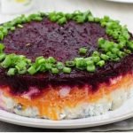 salta med rødbete, rødbete og fisk,