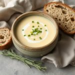 Potet- og purresuppe oppskrift